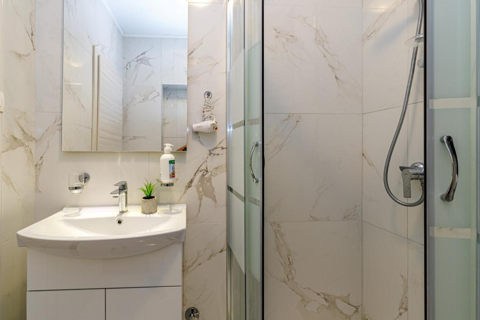 Genoa Rooms โปเรช ห้อง รูปภาพ