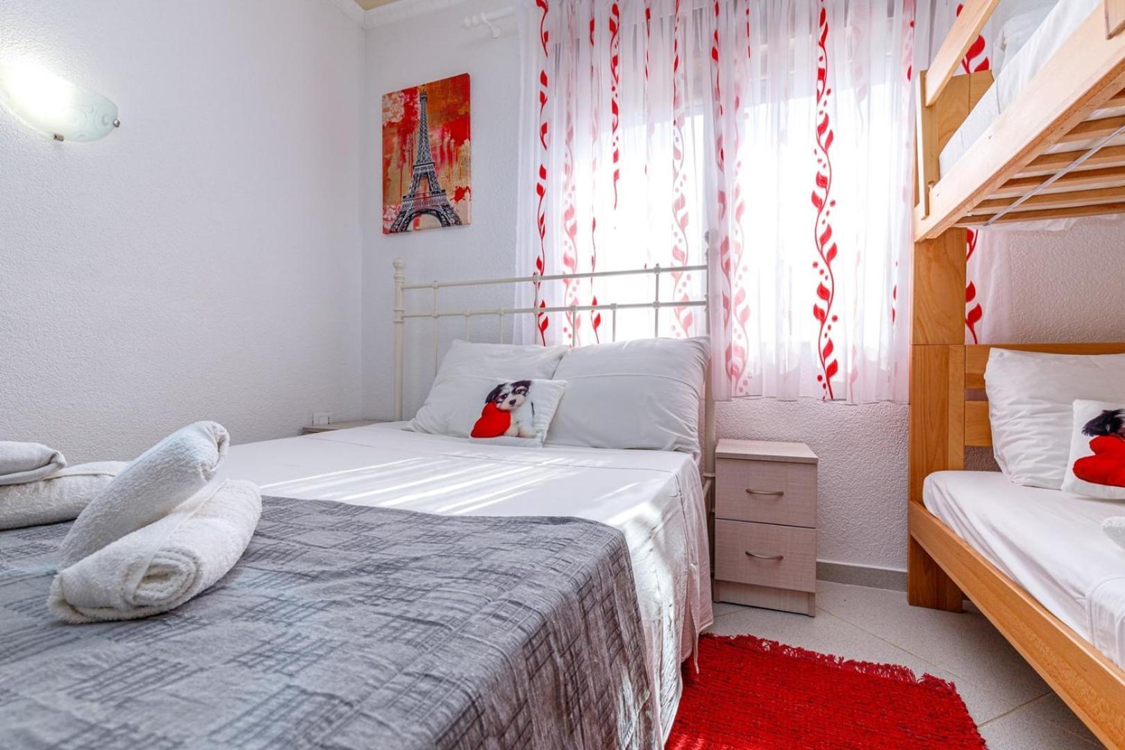 Genoa Rooms โปเรช ห้อง รูปภาพ