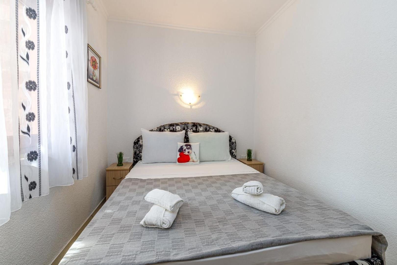 Genoa Rooms โปเรช ห้อง รูปภาพ