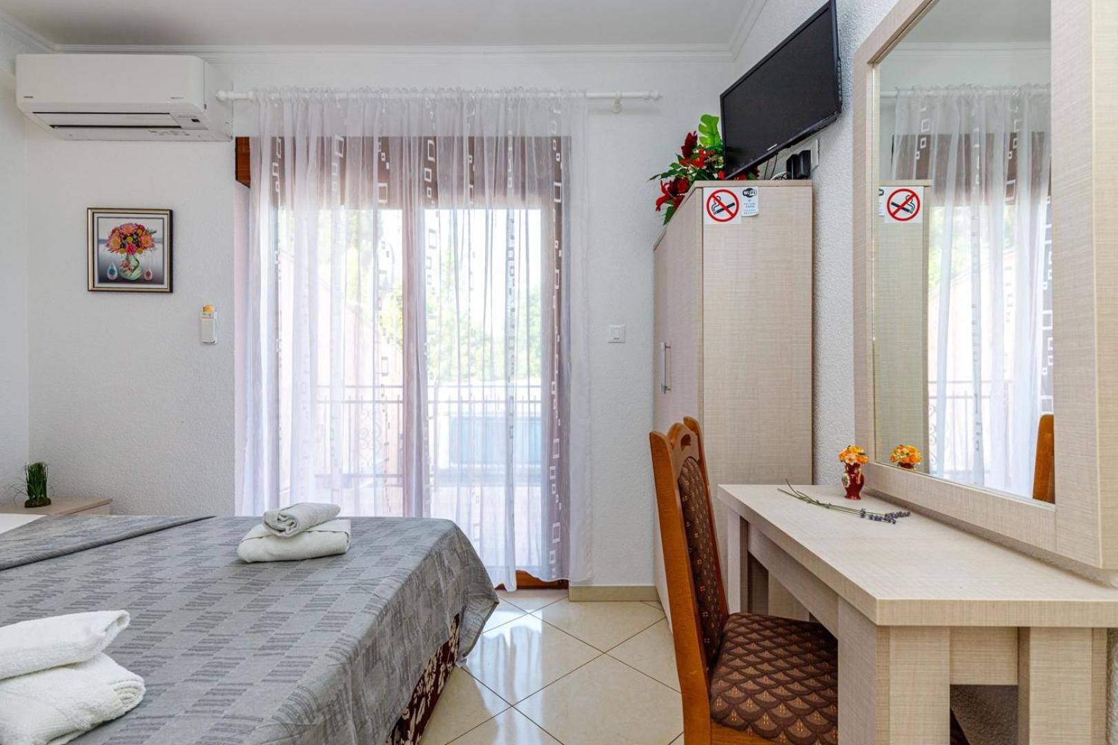 Genoa Rooms โปเรช ห้อง รูปภาพ